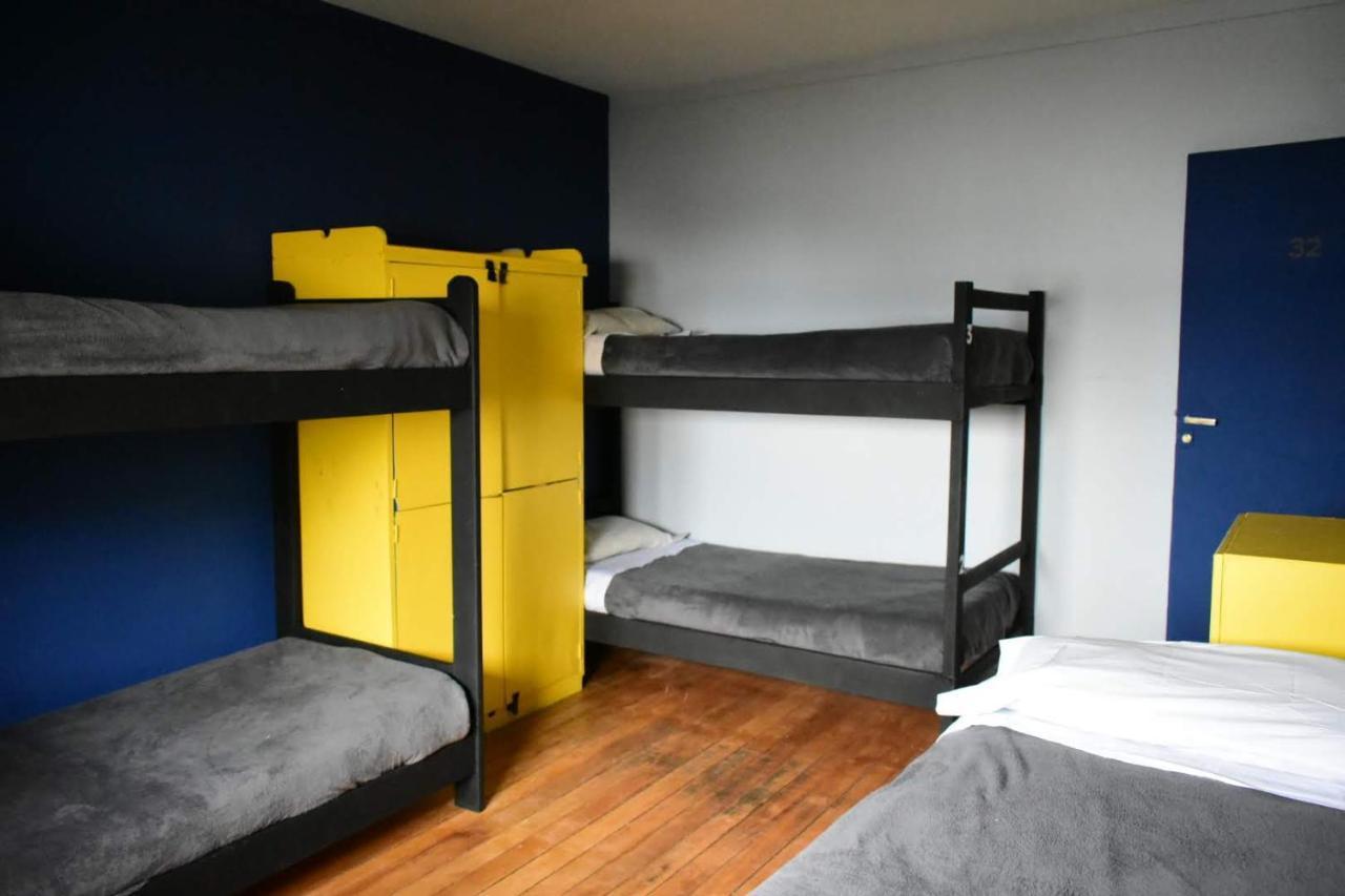 Cinerama Hostel Сан-Карлос-де-Барилоче Экстерьер фото