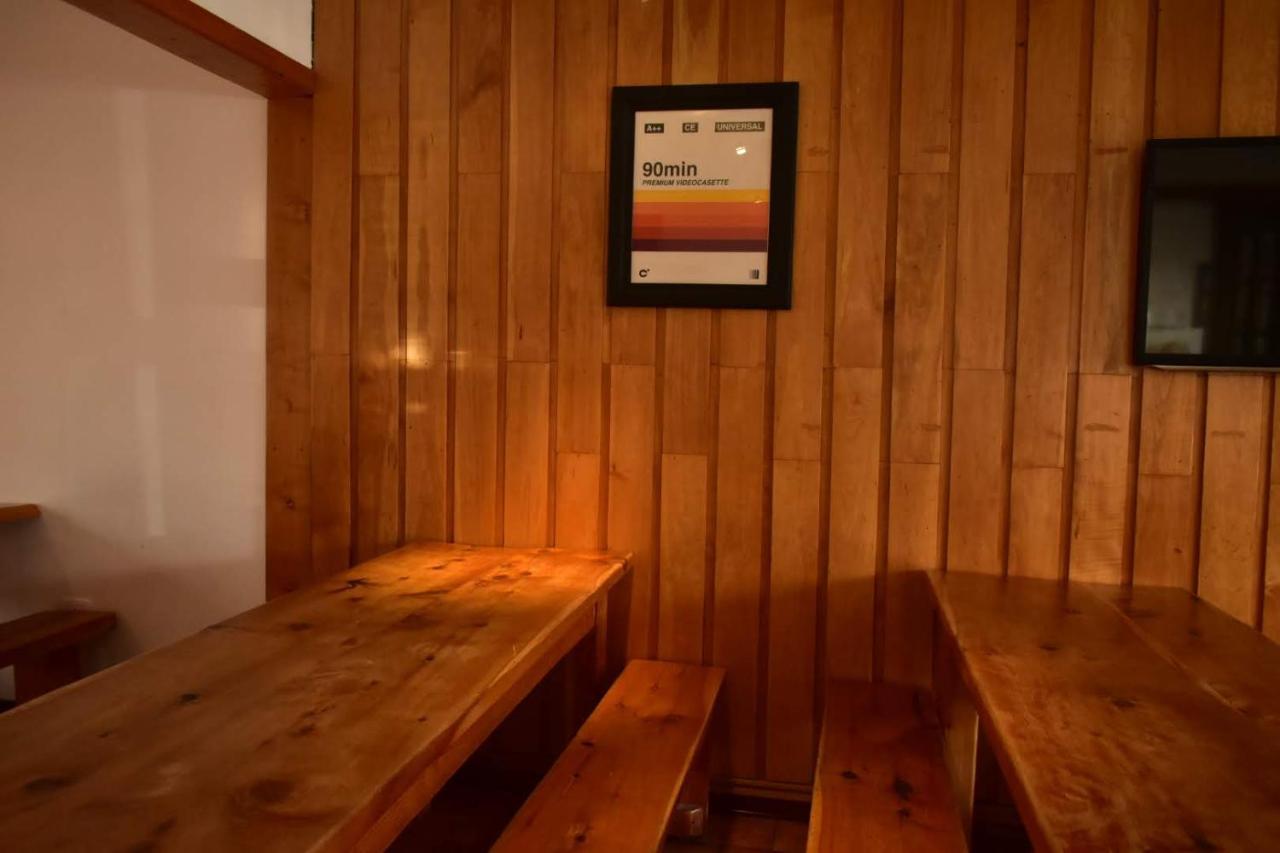 Cinerama Hostel Сан-Карлос-де-Барилоче Экстерьер фото