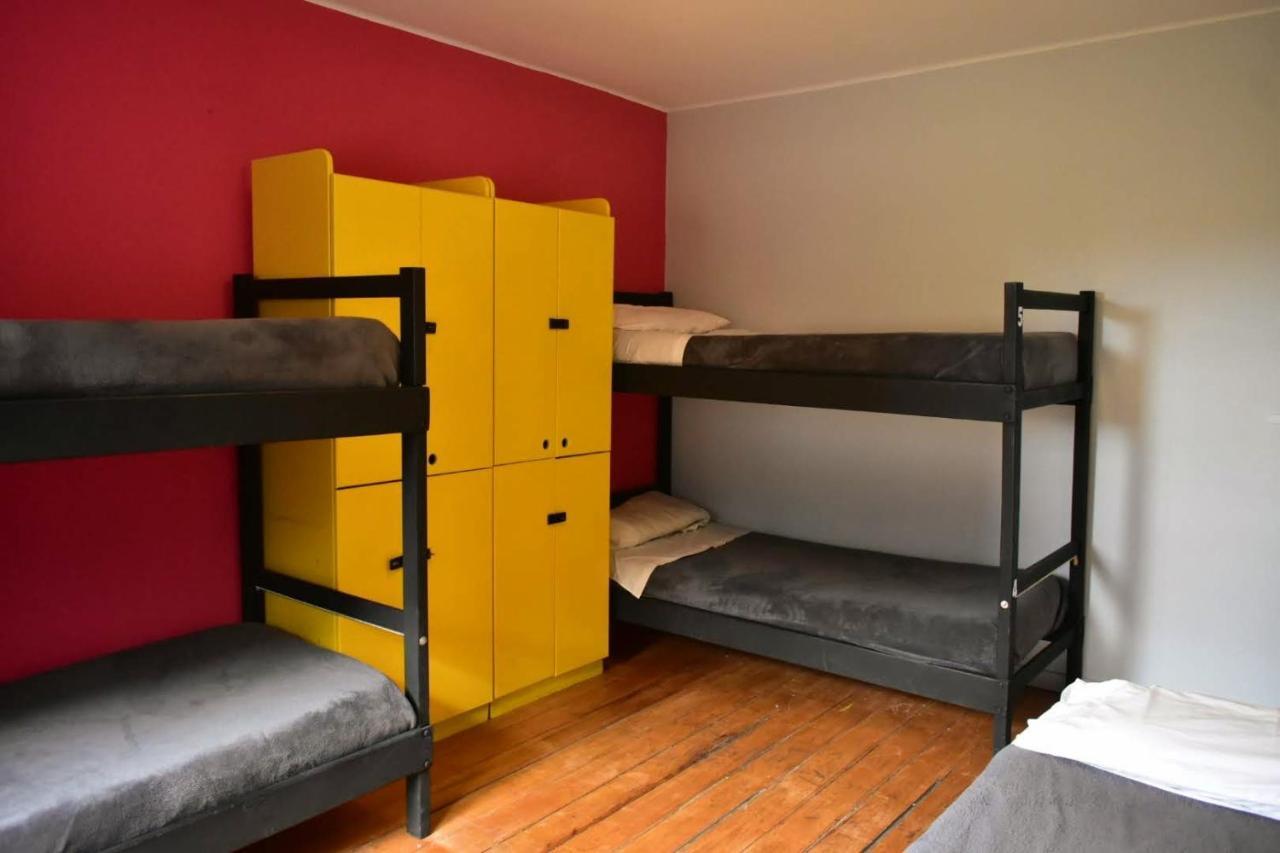 Cinerama Hostel Сан-Карлос-де-Барилоче Экстерьер фото