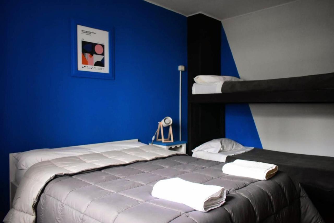 Cinerama Hostel Сан-Карлос-де-Барилоче Экстерьер фото