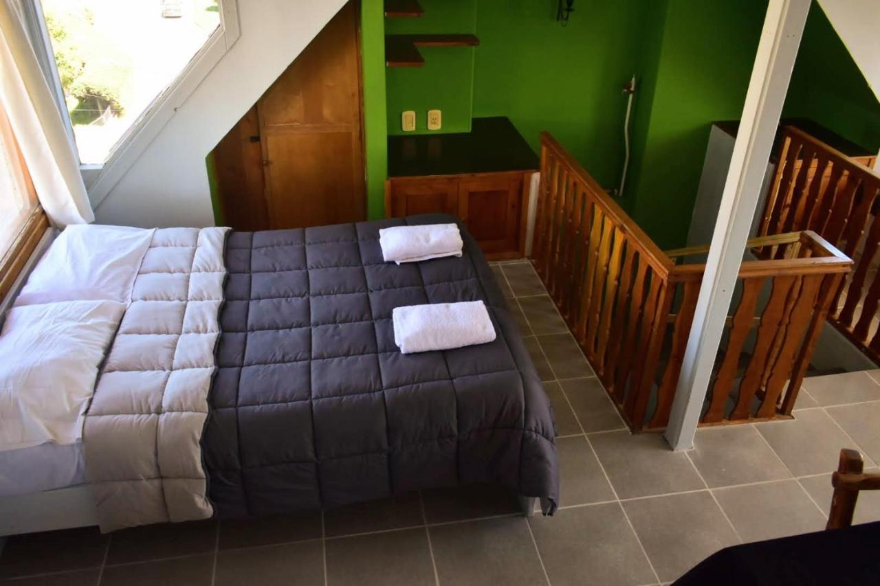 Cinerama Hostel Сан-Карлос-де-Барилоче Экстерьер фото